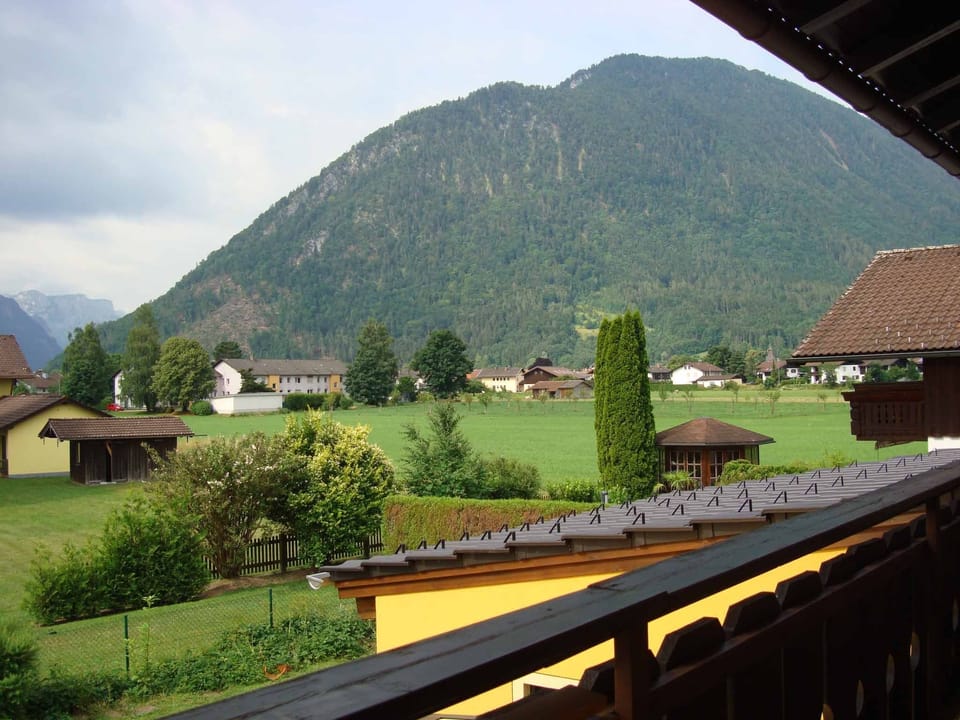 Apartment Gabi 80 sqm, 4 persons 1 bedroom, balcony Apartment in Bad Reichenhall