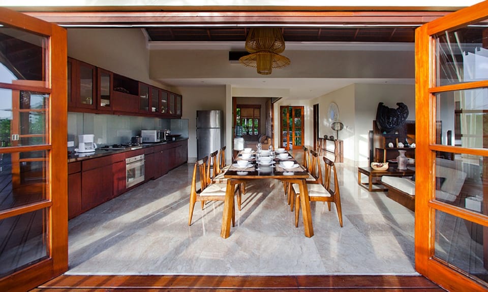 Dining area,Kitchen