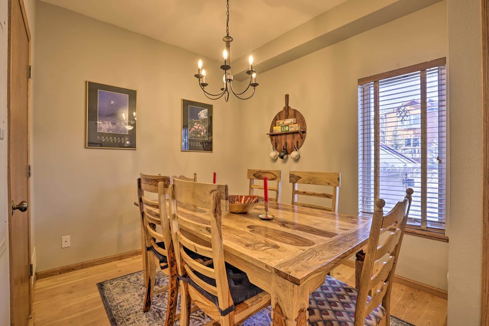 Dining Area | 1st Floor