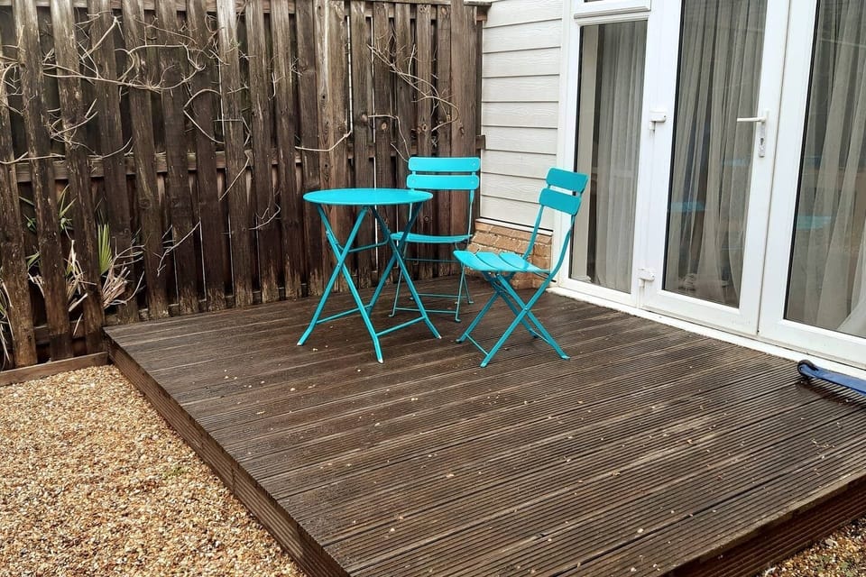 3 movable garden dining tables with seating for 6