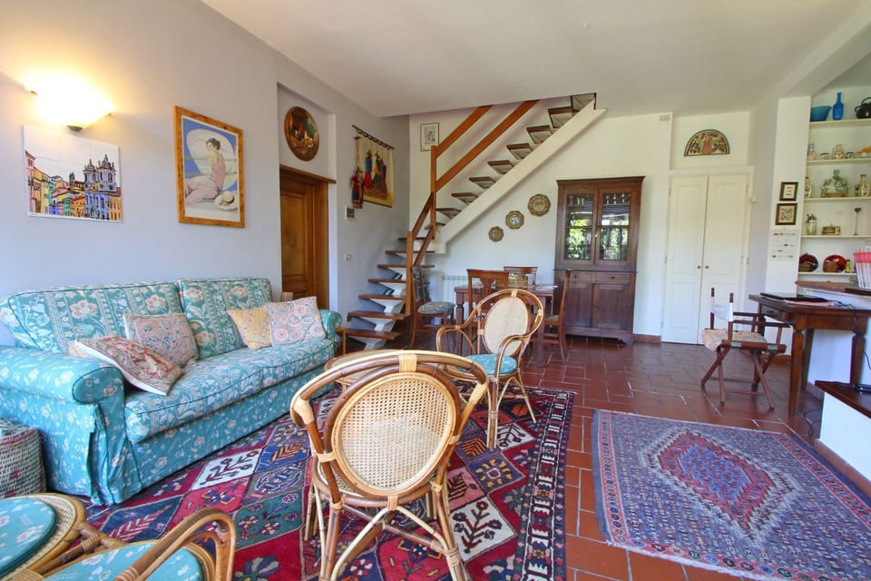 Living Rooms House in Marina di Massa