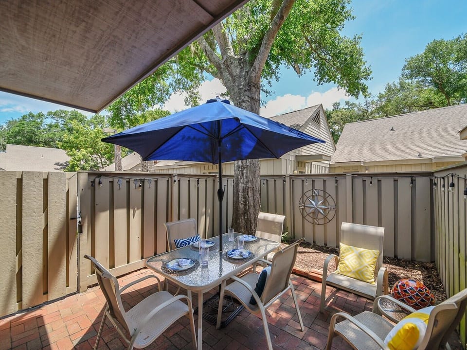 Private Back Patio at 508 Queens Grant