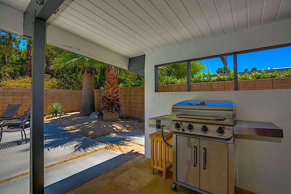 Covered patio 