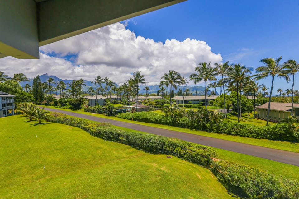 Master Bedroom Lanai View - Master Bedroom Lanai View