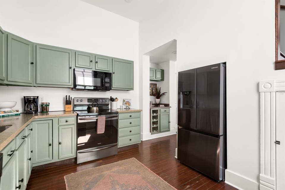 The kitchen is well-stocked with everything you'll need!
