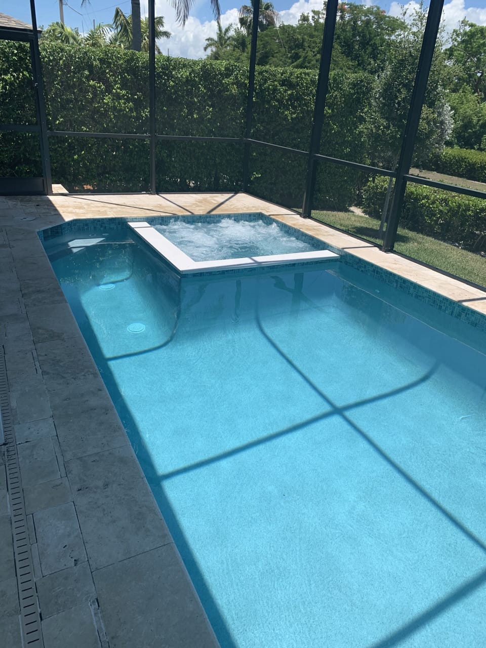 Pool/Hot Tub