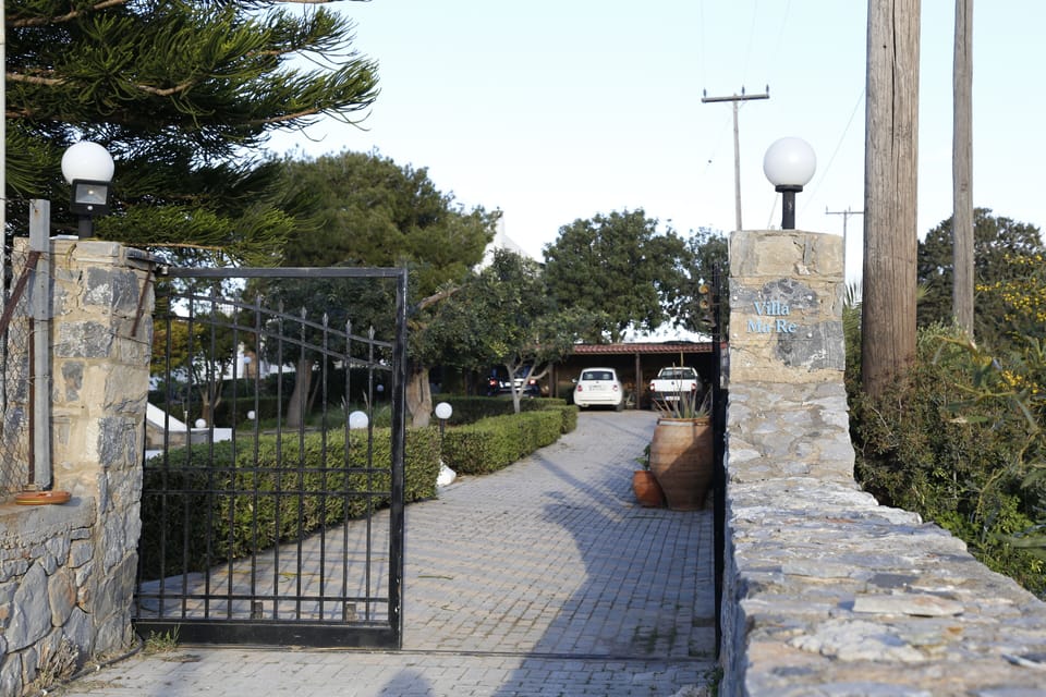 Villa Ma-Re main entrance and private garage