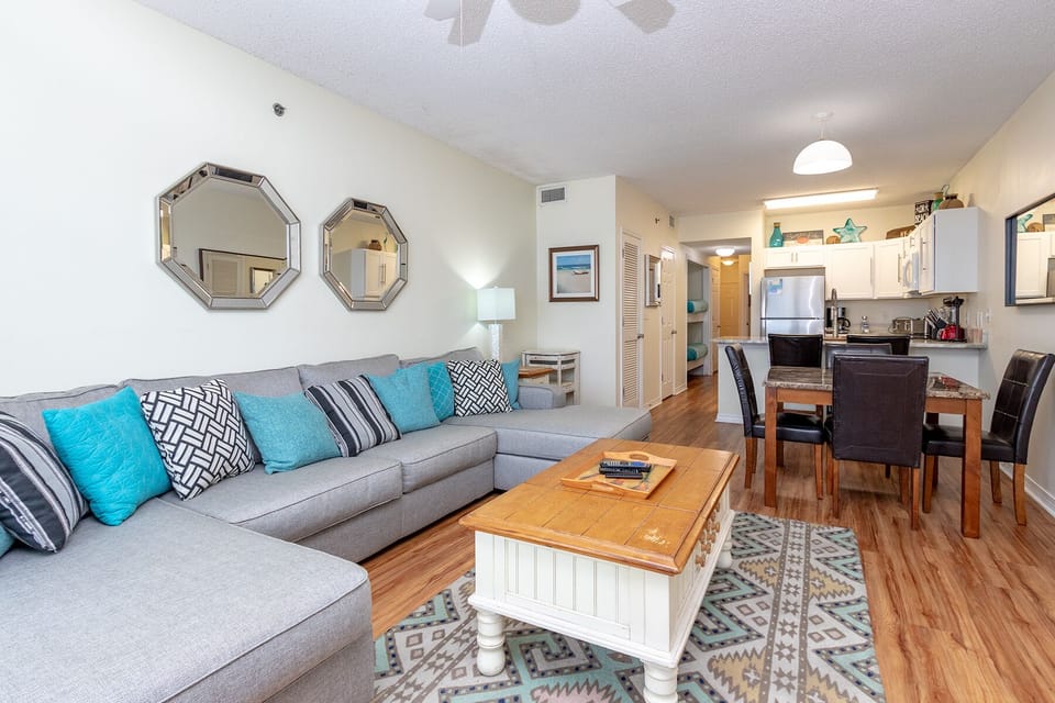 cb303_living3