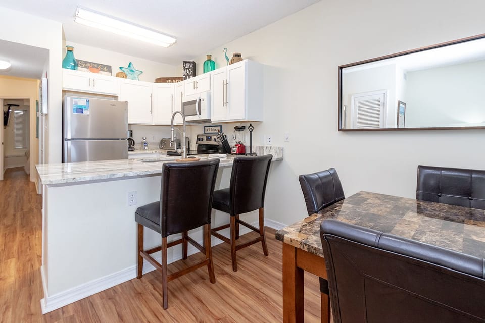 cb303_dining2