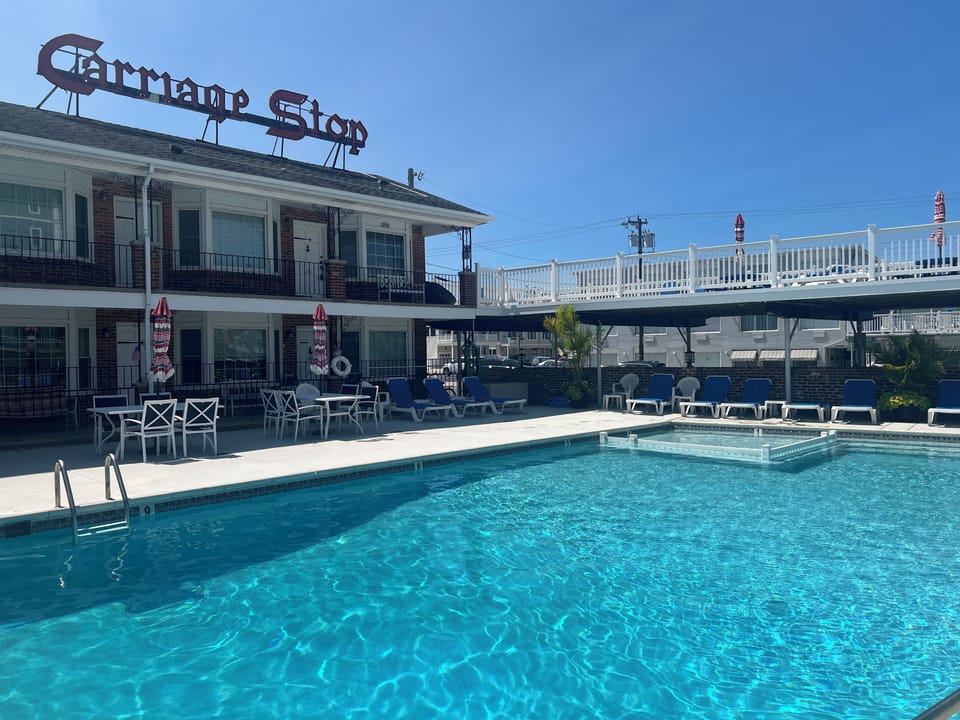 pool and lounge deck