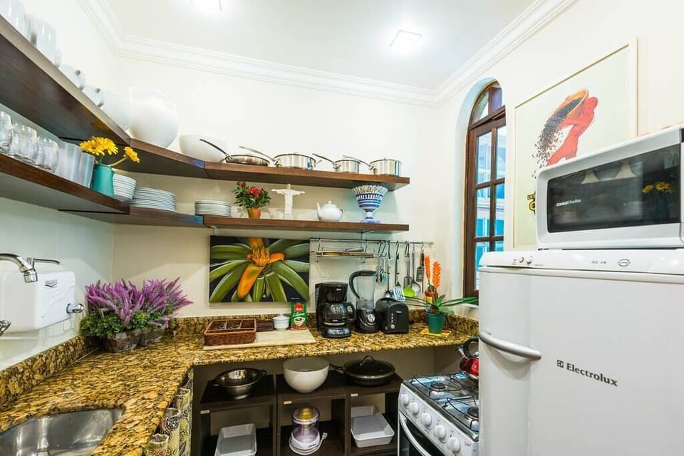 A full equipped kitchen 