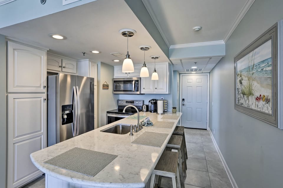 Fully Equipped Kitchen | Breakfast Bar | No Stairs Required