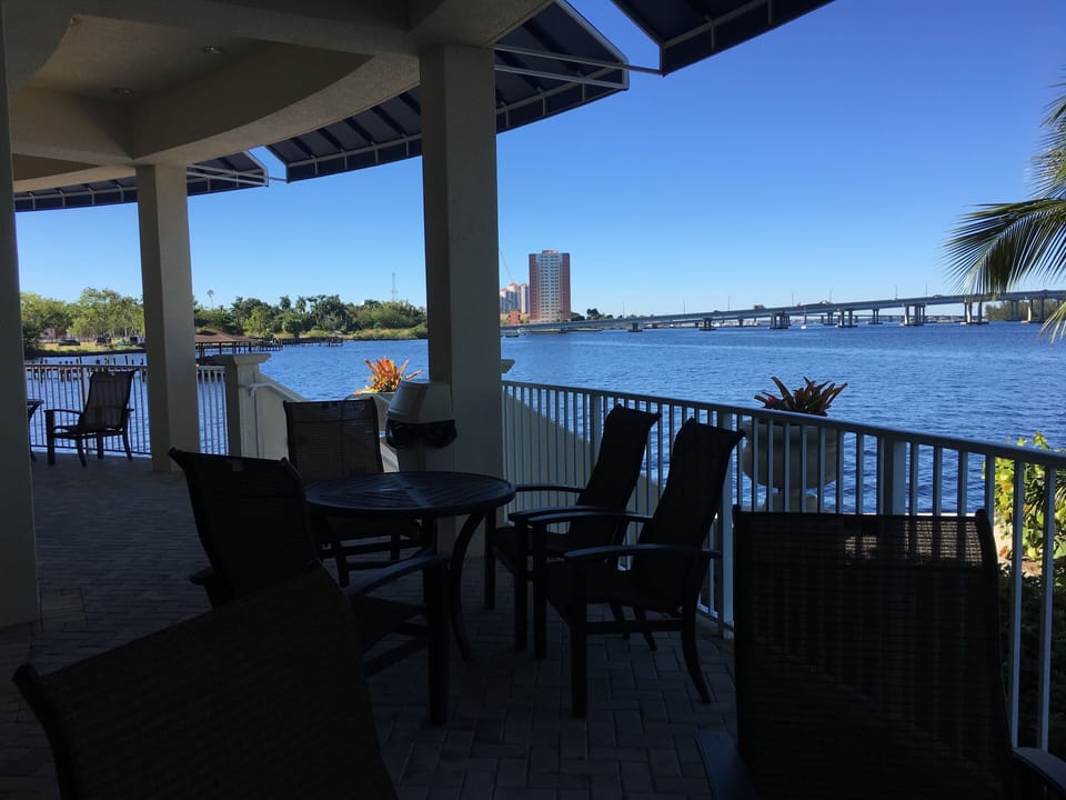 Riviera commons