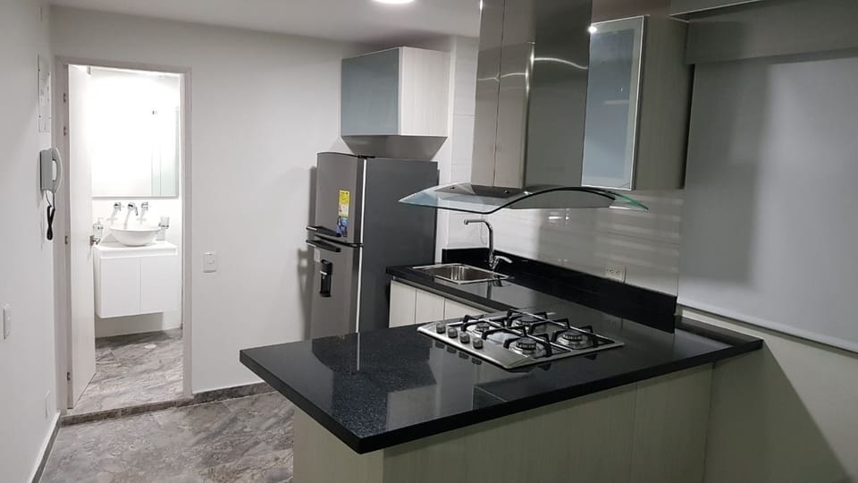 APARTAMENTO ECONOMICO FRENTE A EL MAR