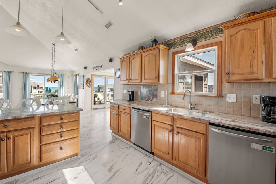 OH100: SeaClusion | Top Level Kitchen