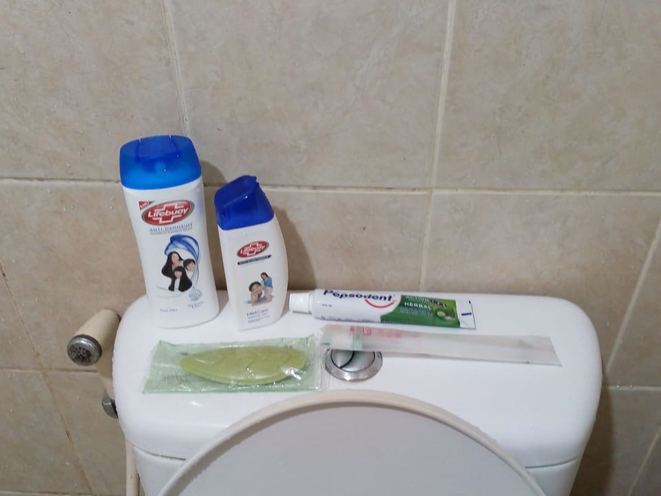Bathroom amenities