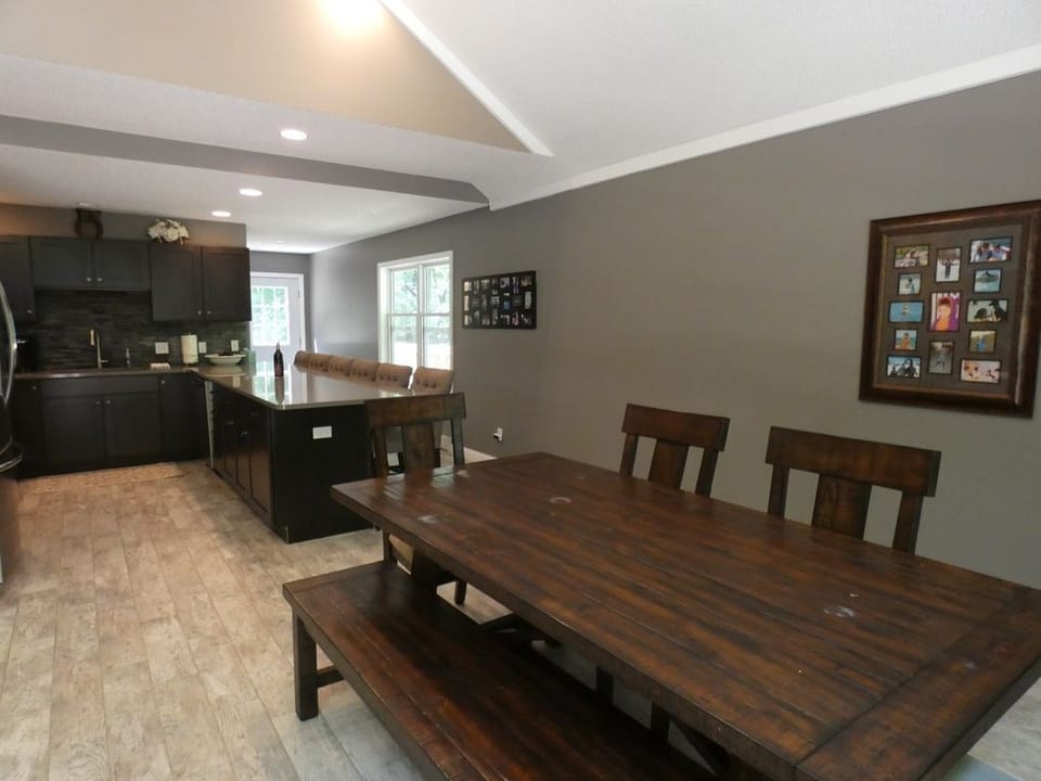 Kitchen and dining area.