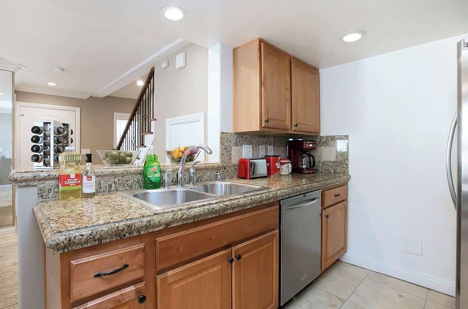 Complete kitchen essentials.