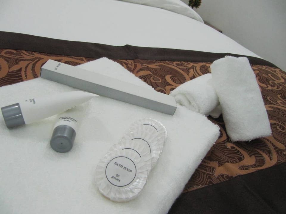 Bathroom amenities