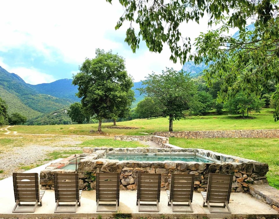 Garden,Garden view,Mountain view,Pool view,Swimming pool