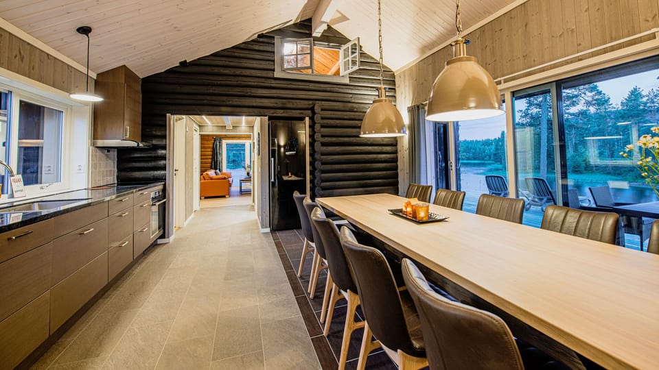 Kitchen and dining area