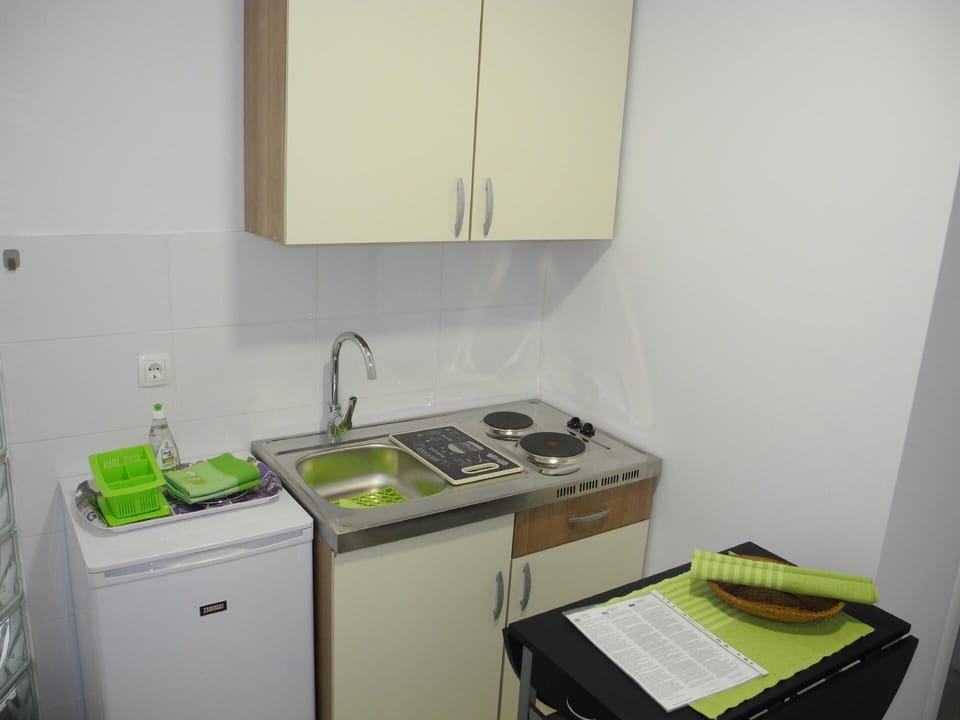 Kitchen area