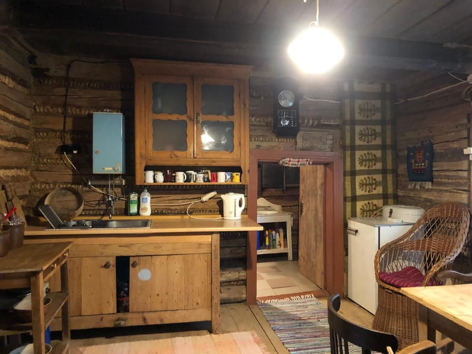 Kitchen area