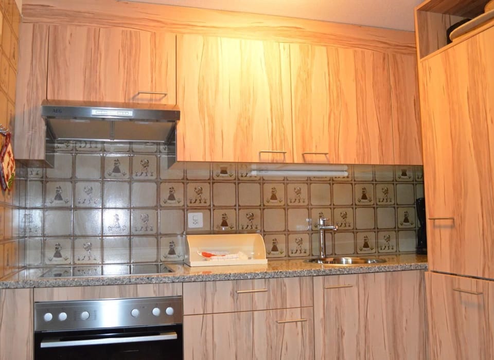 Picture 9