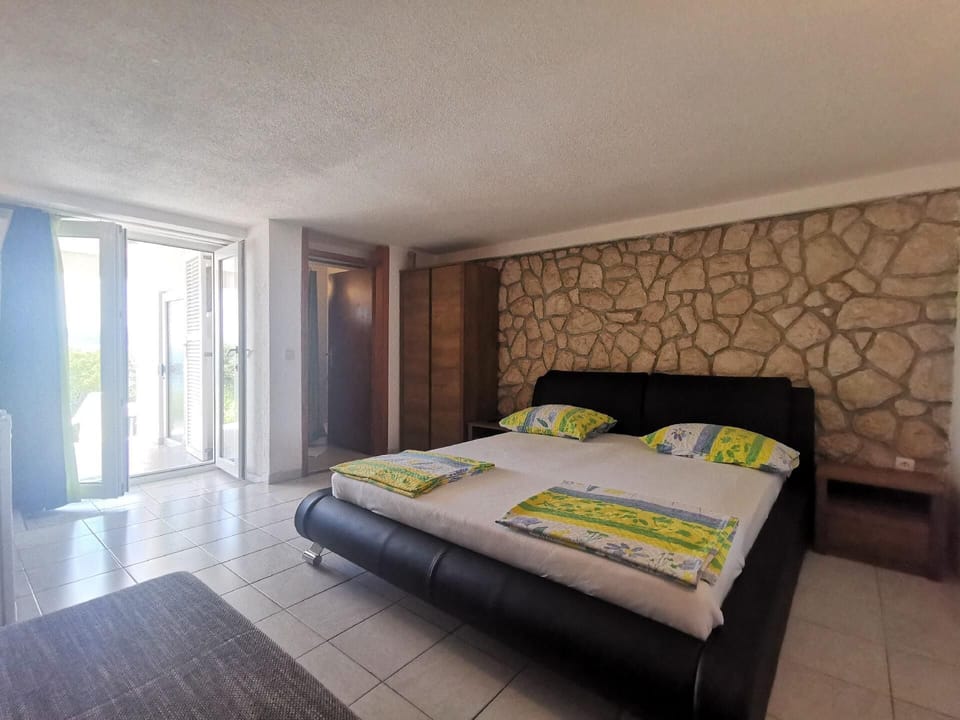 Living area. Sleeping area