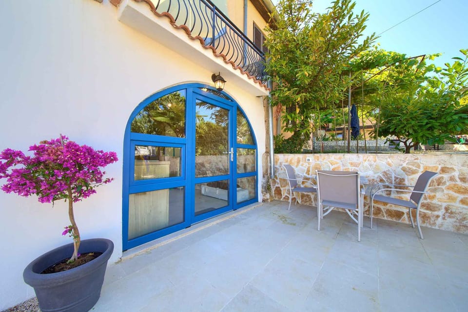 terrace