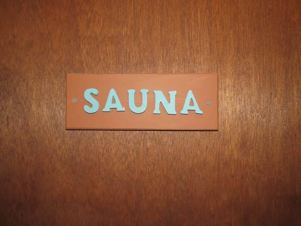 Private Indoor Sauna - relax and rejuvenate after skiing, hiking or snowshoeing.