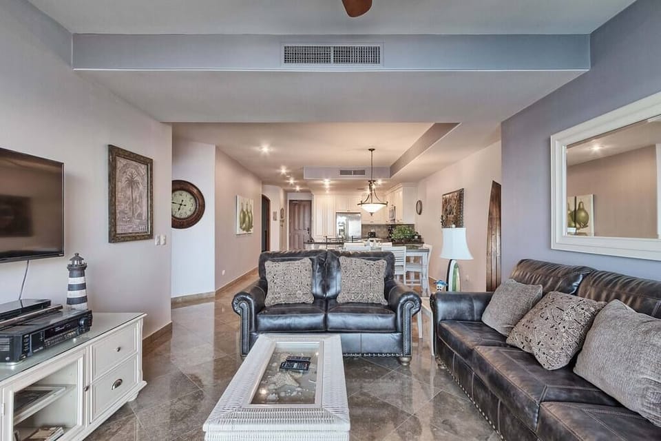 Living Area (1)