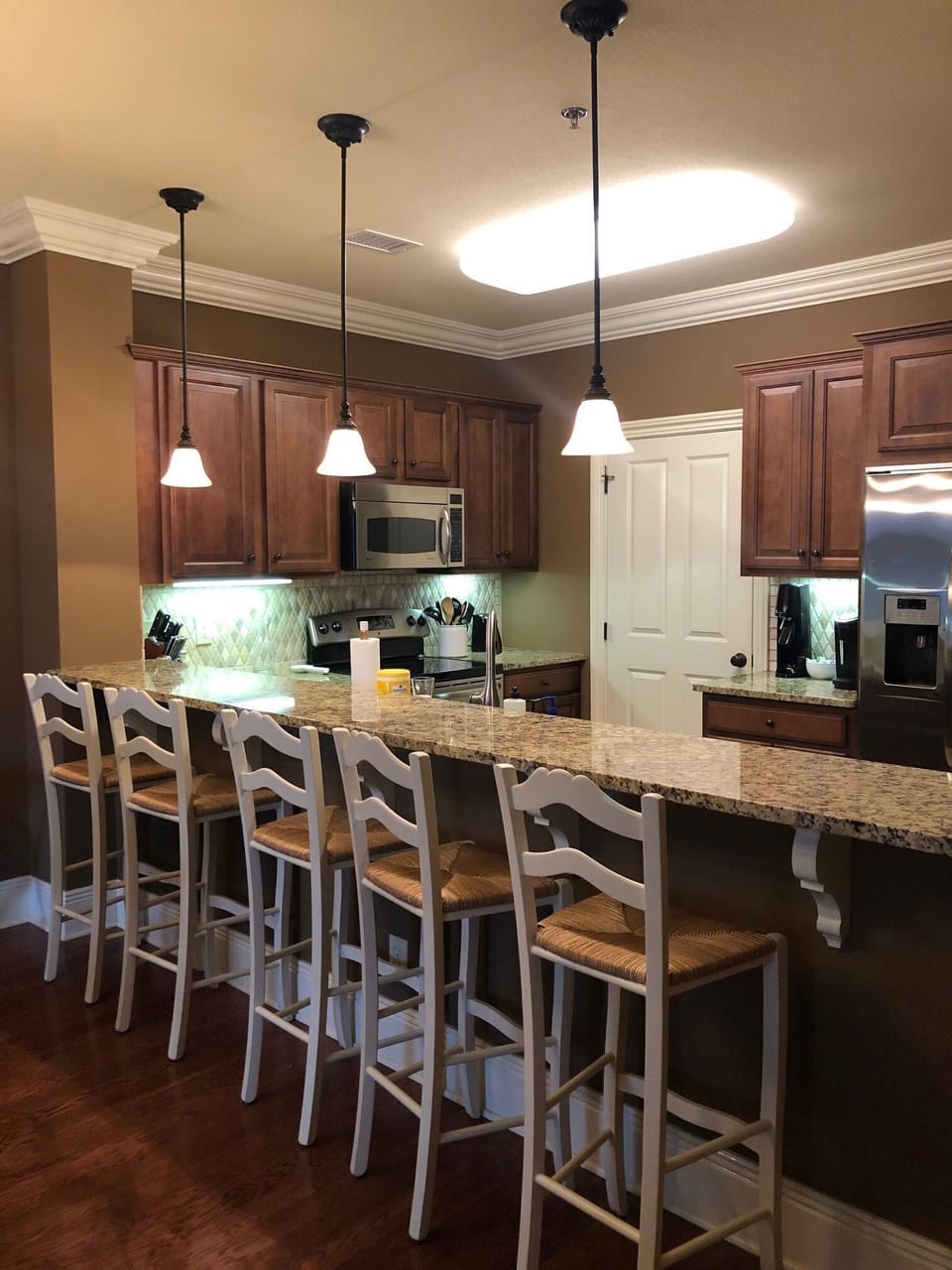 Kitchen and Bar Eating Area