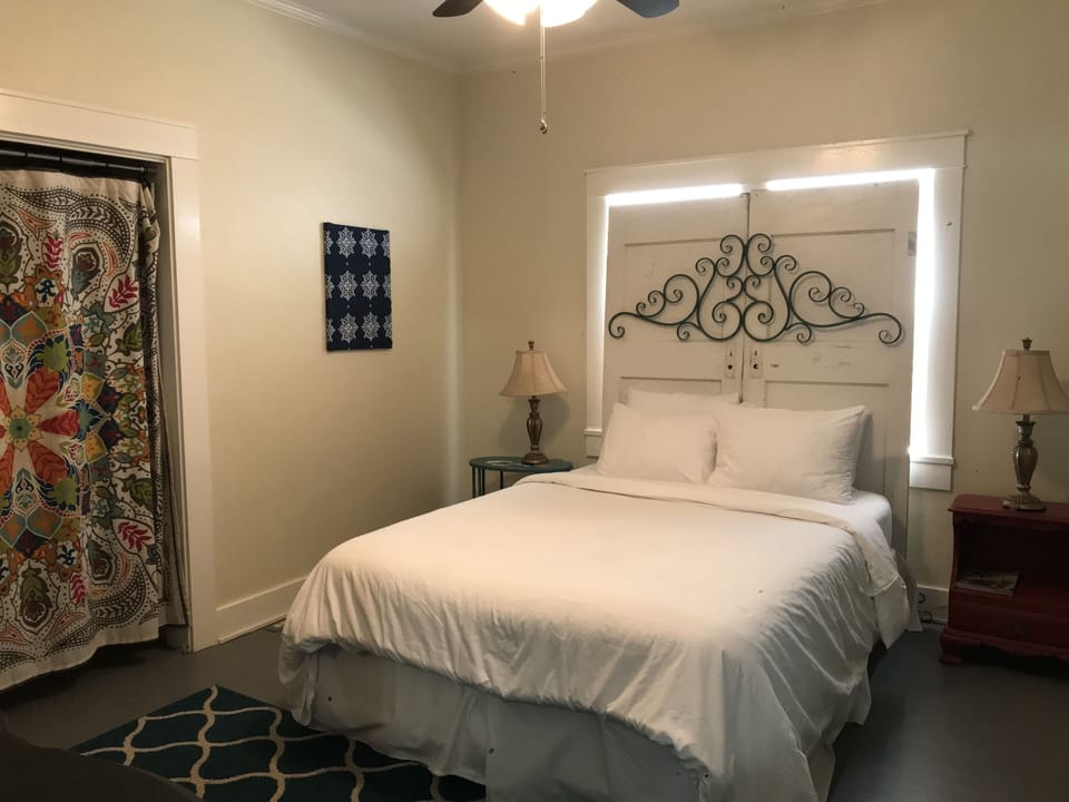3rd bedroom comfy queen bed 