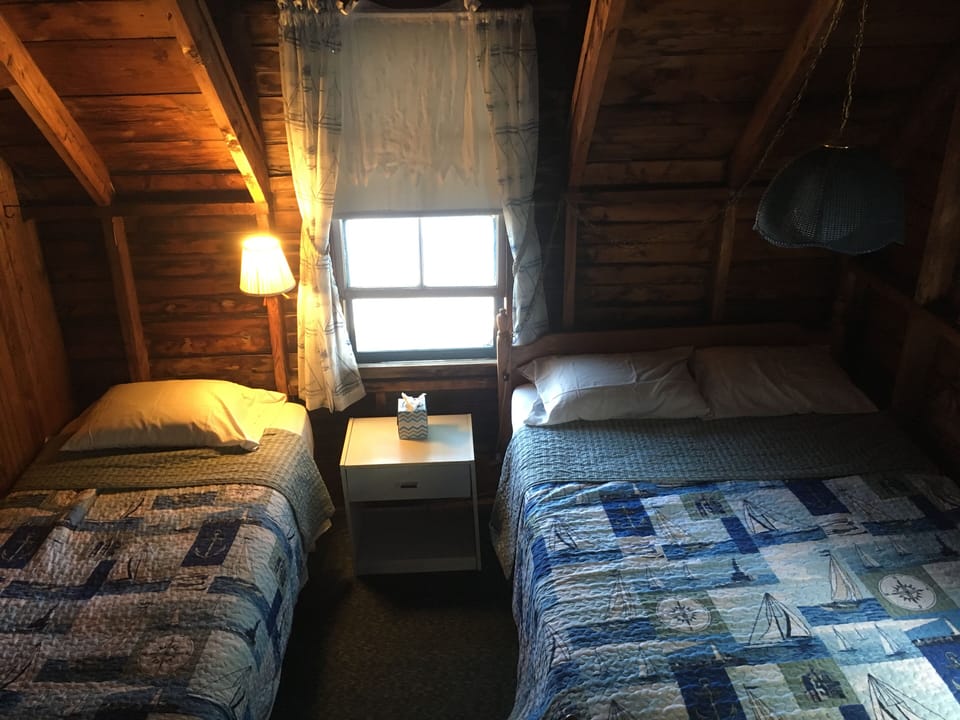 Twin and full beds.