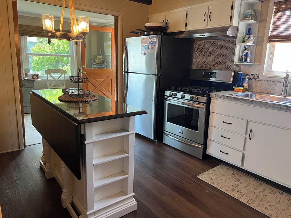 Kitchen with island