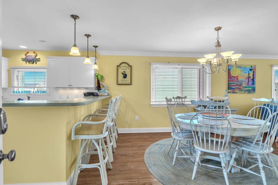 Dining / Kitchen - 1st Level East