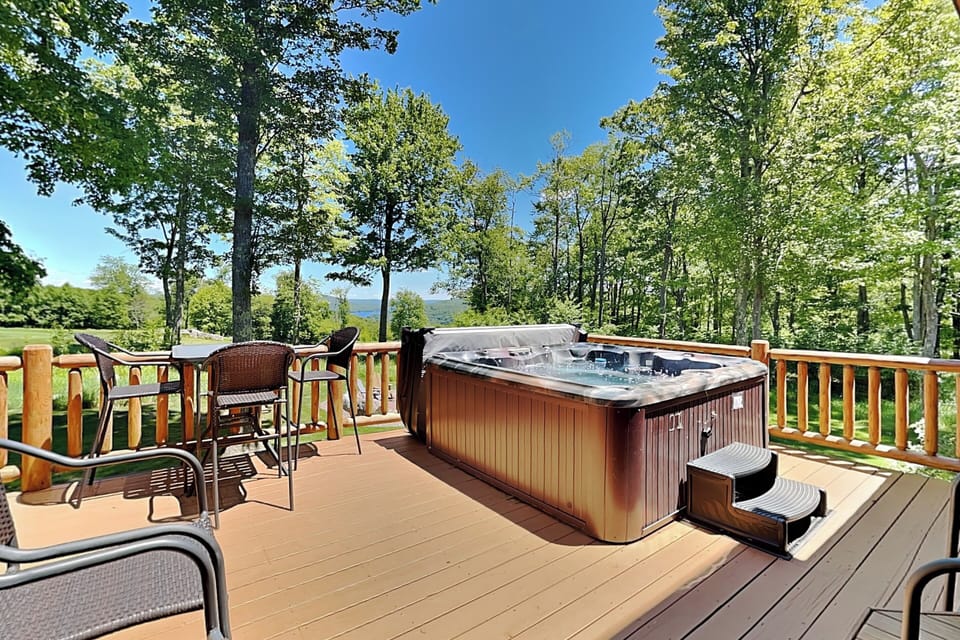 Private Hot Tub