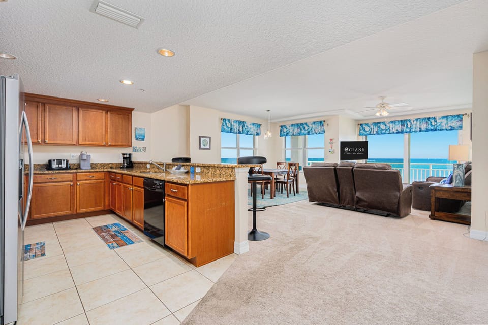 Spacious, open floor plan allows for endless, oceanfront views