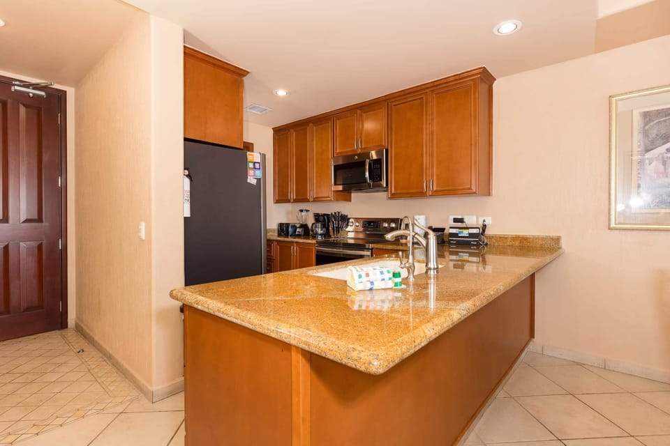 Kitchen (1)