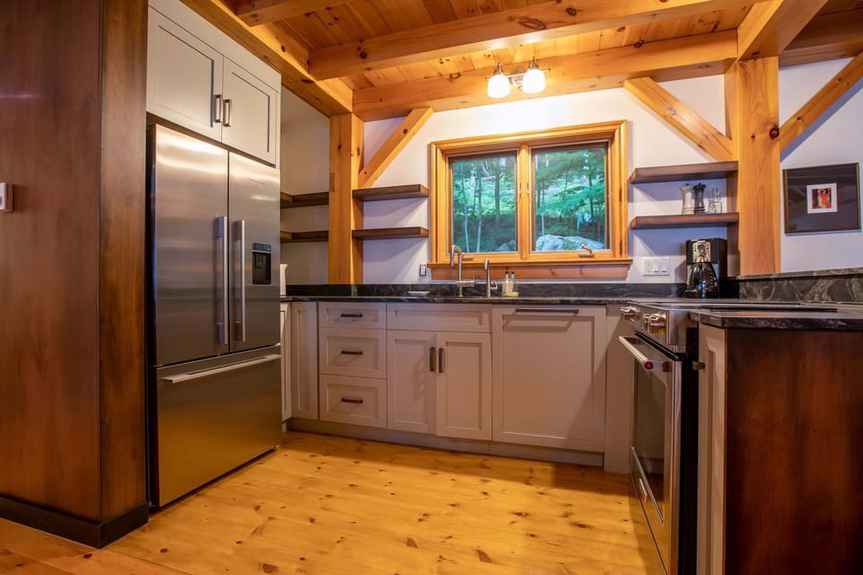 Lots of room for food prep