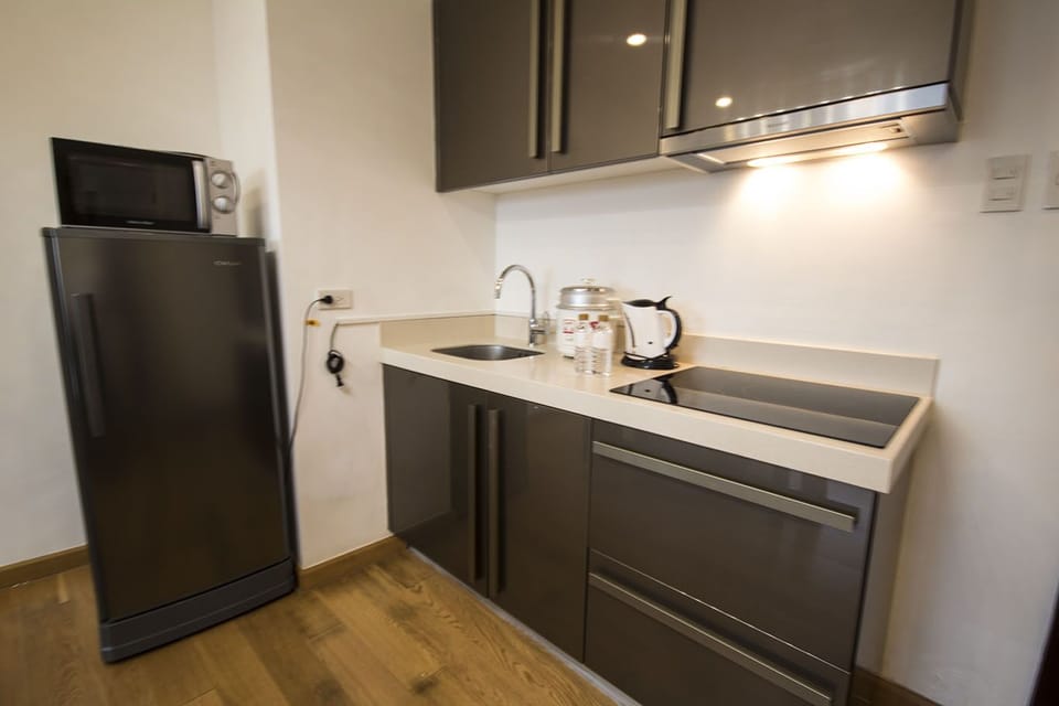 1-Bedroom Deluxe in Makati @ Milano 2807