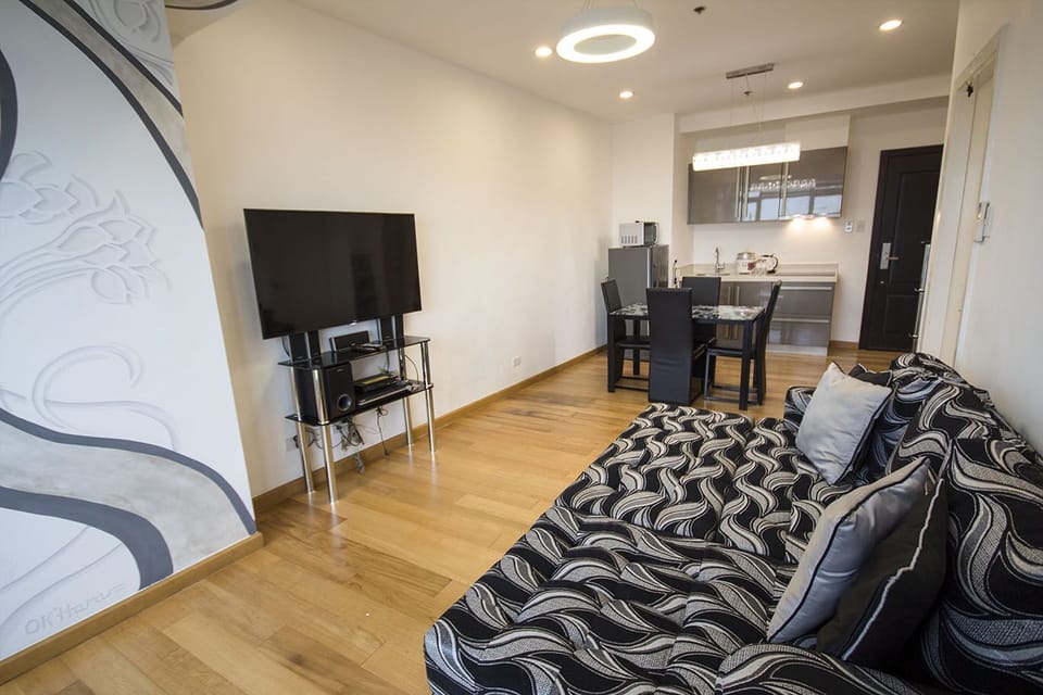 1-Bedroom Deluxe in Makati @ Milano 2807