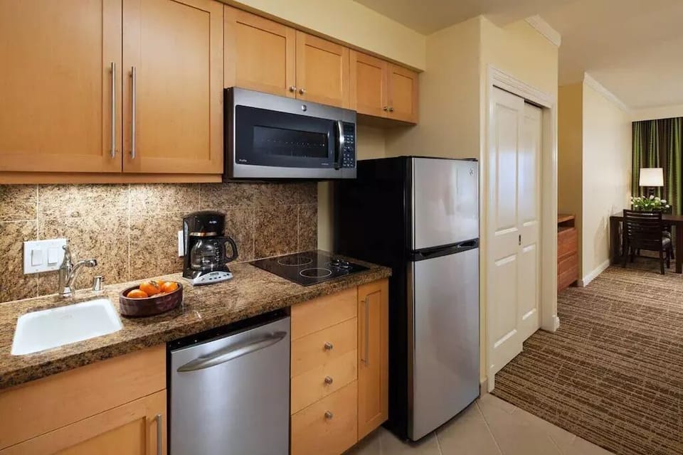 Studio kitchenette