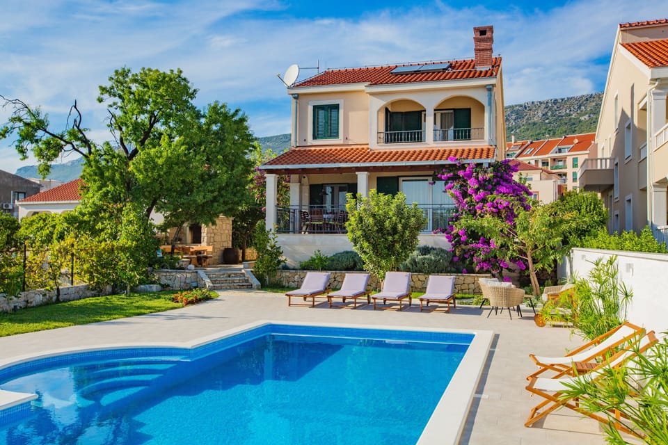 Villa Mendula - pool area