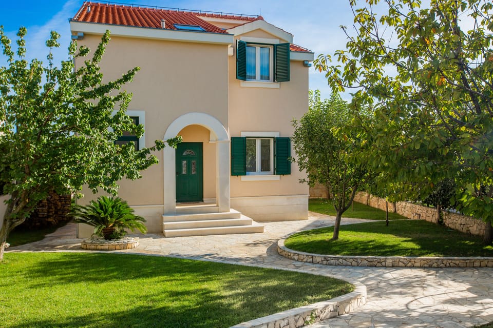 Villa Mendula - northern view