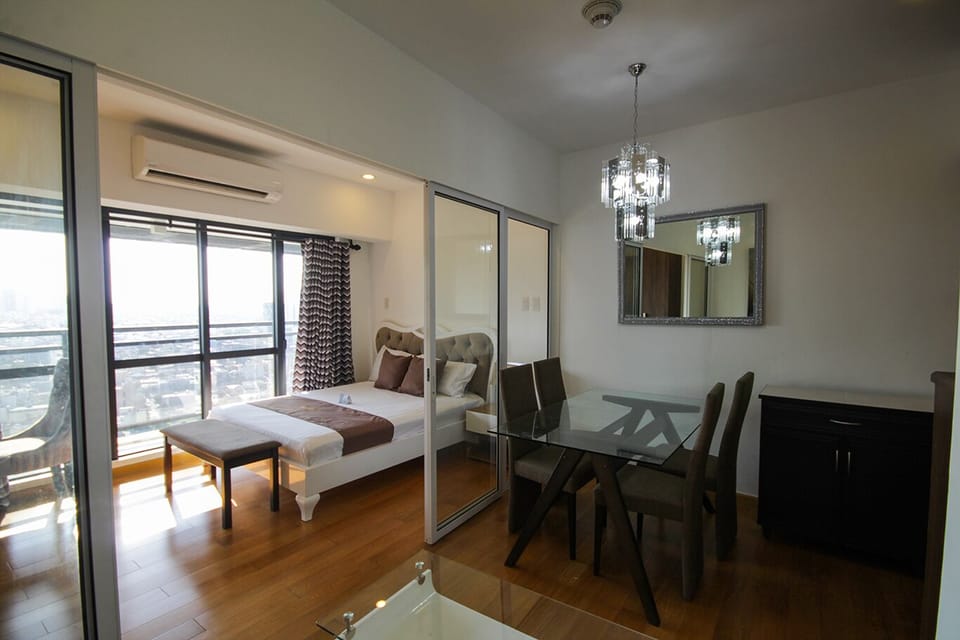 1-BR Superior @ Milano 2506A