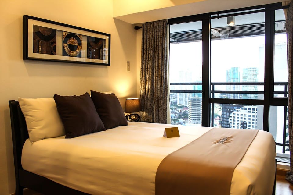 Near CBD 1BR Superior Apt @ Milano 2703B