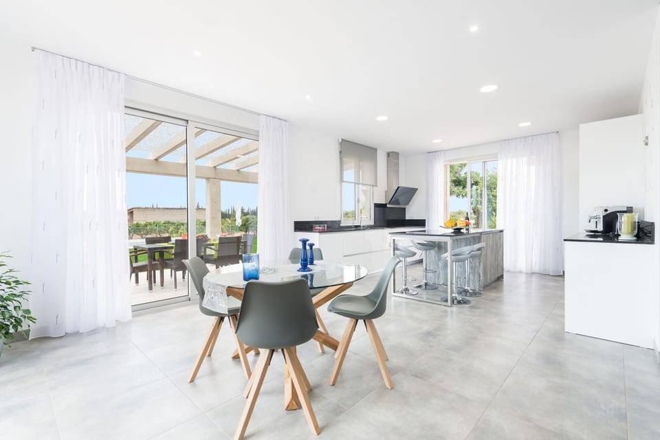 Bright dining room and kitchen