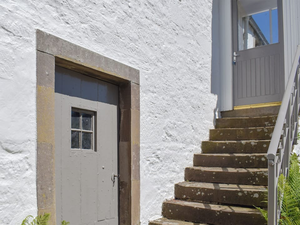 Steps to the property | The Garden Suite, Pitscandly, near Forfar